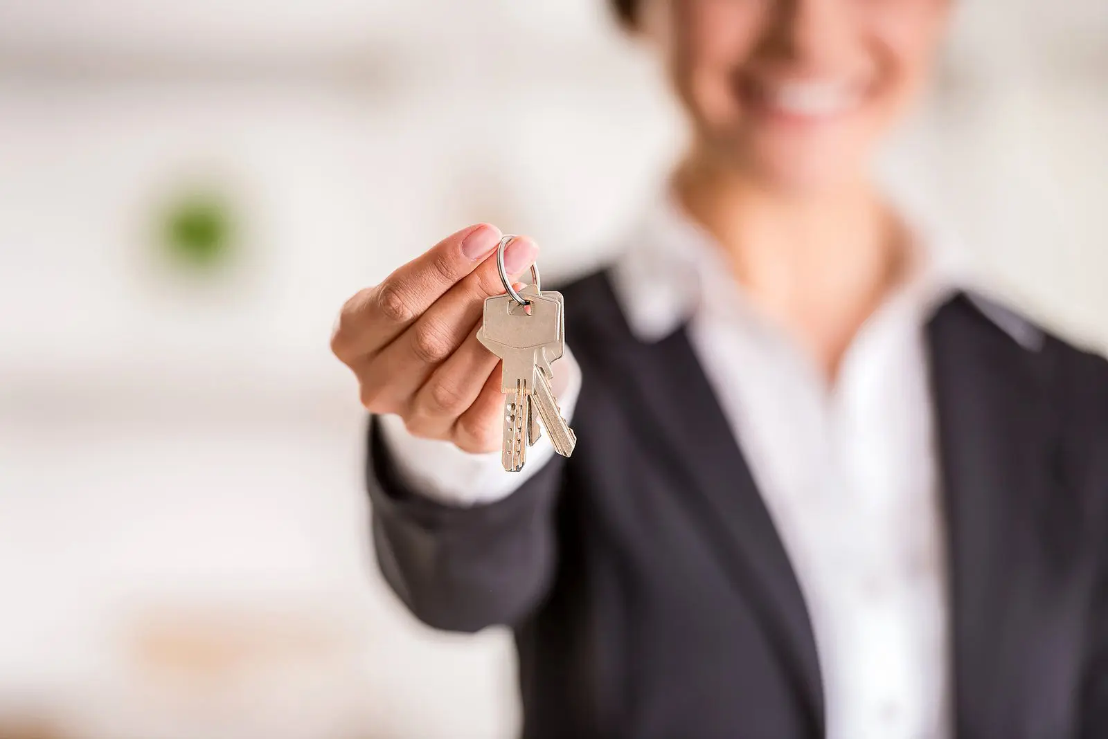 REALTORS®’ Duty to Put Client Interests Above Their Own Post Thumbnail