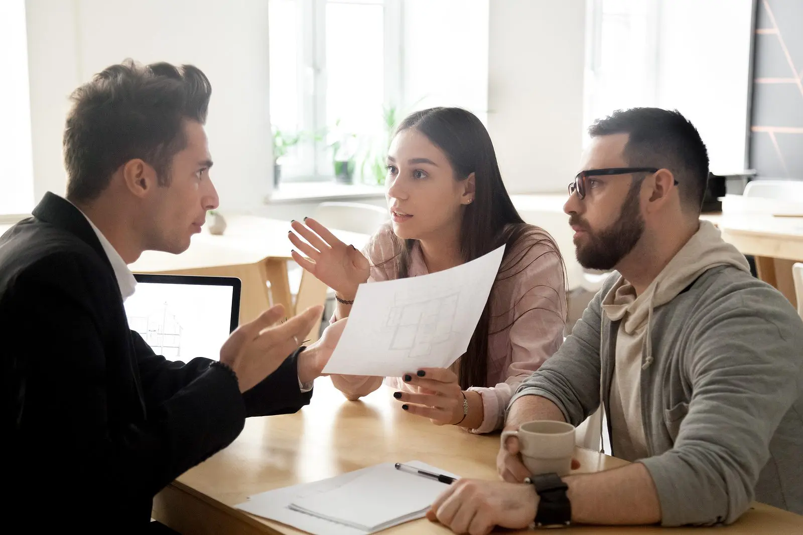 Consumer Guide: Steps Between Signing and Closing on a Home Post Thumbnail