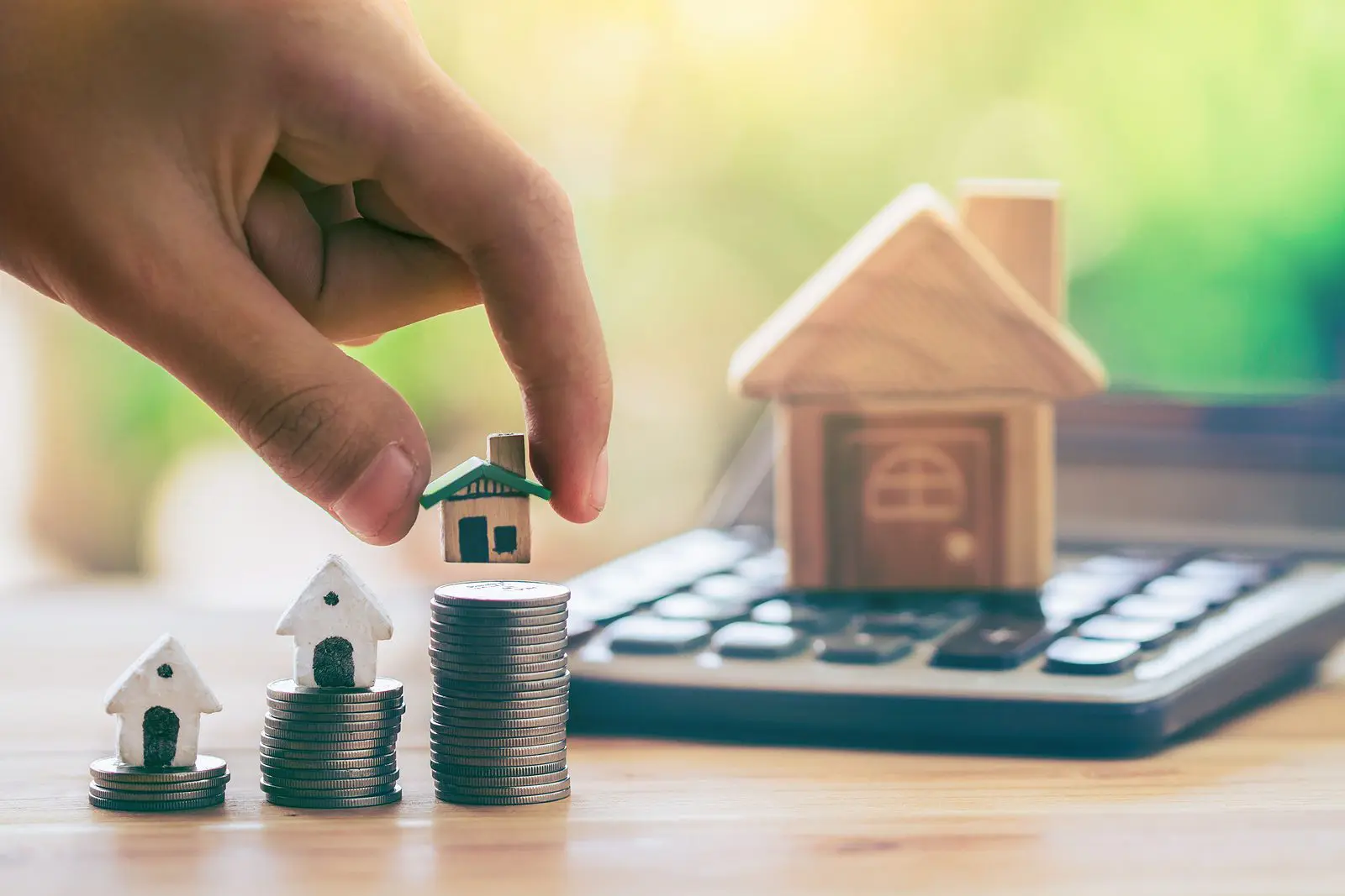 Consumer Guide: Navigating Mortgage Interest Rate Shifts Post Thumbnail
